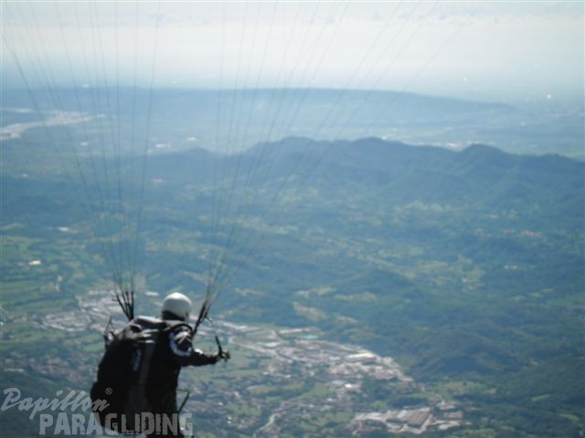 2011_FW28.11_Paragliding_048.jpg