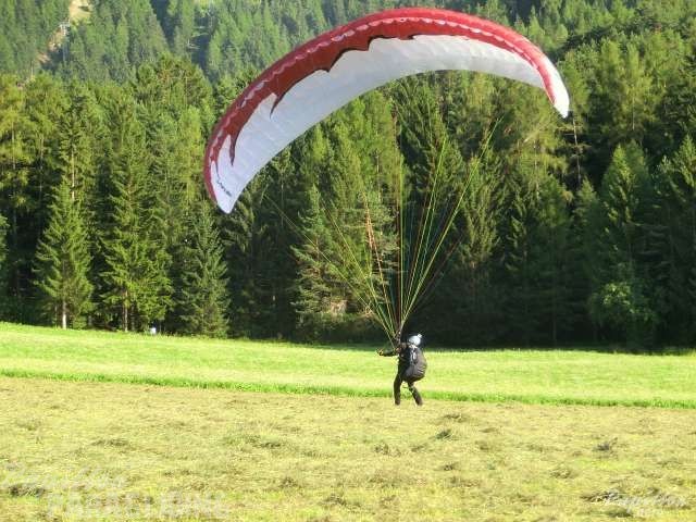 2012_FH2.12_Suedtirol_Paragliding_107.jpg