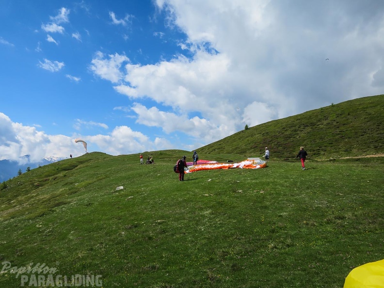 FWA26.16-Watles-Paragliding-1348