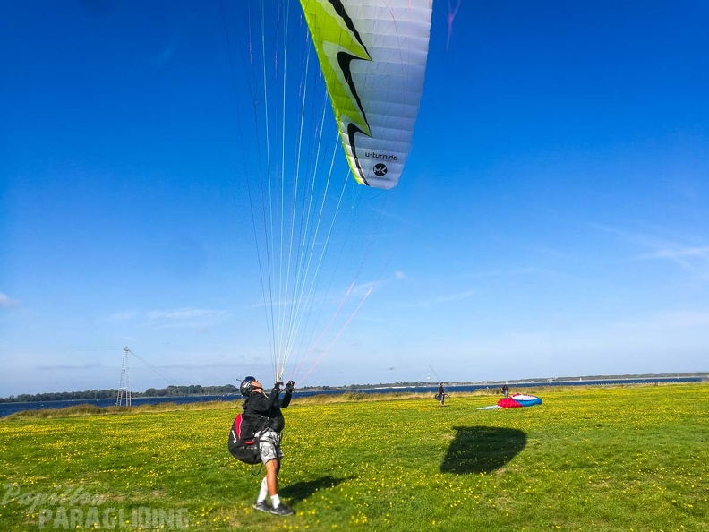 FZ38.18 Zoutelande-Paragliding-284