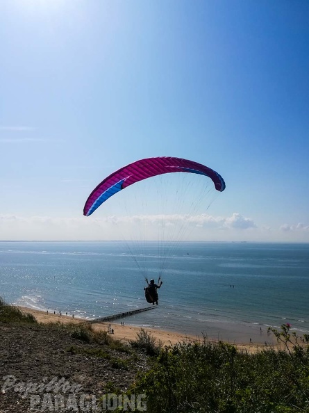 FZ37.19 Zoutelande-Paragliding-293