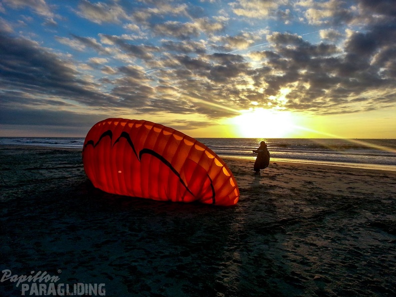 Paragliding Zoutelande-109