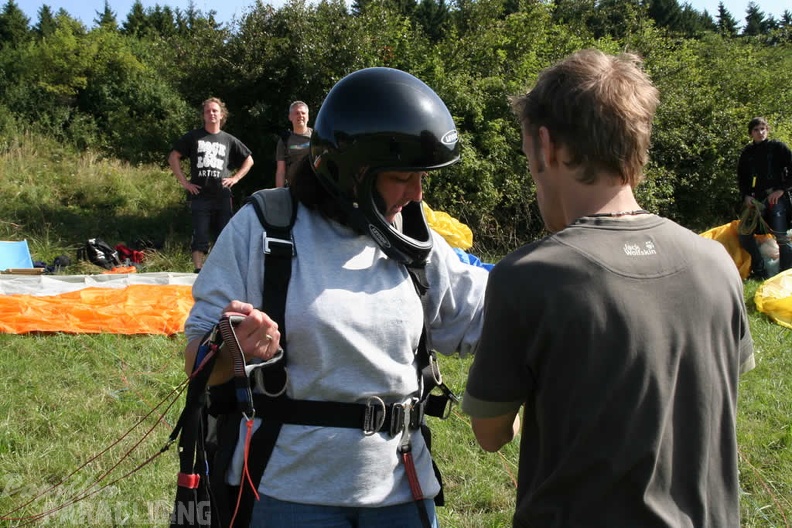 2009_Ettelsberg_Sauerland_Paragliding_235.jpg