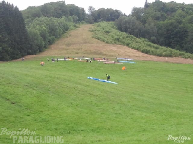2012 ES.32.12 Paragliding 037