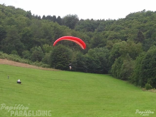 2012 ES.32.12 Paragliding 052