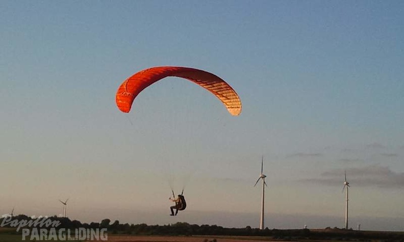 2012_ES.36.12_Paragliding_058.jpg