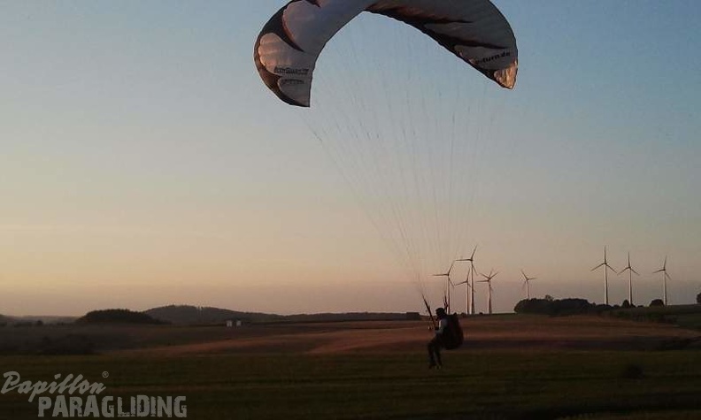 2012_ES.36.12_Paragliding_062.jpg