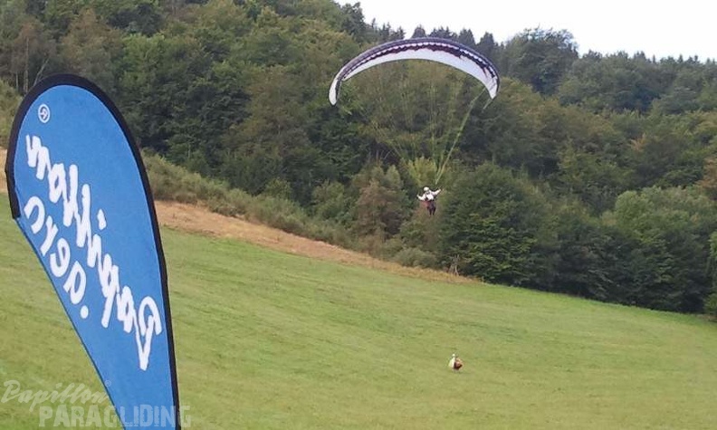 2012 ES.36.12 Paragliding 099