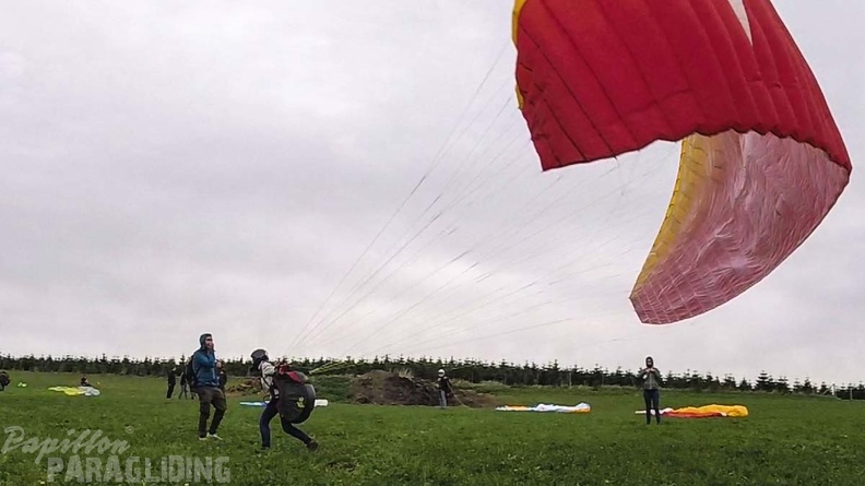 EK18.18_Paragliding-Sauerland-117.jpg