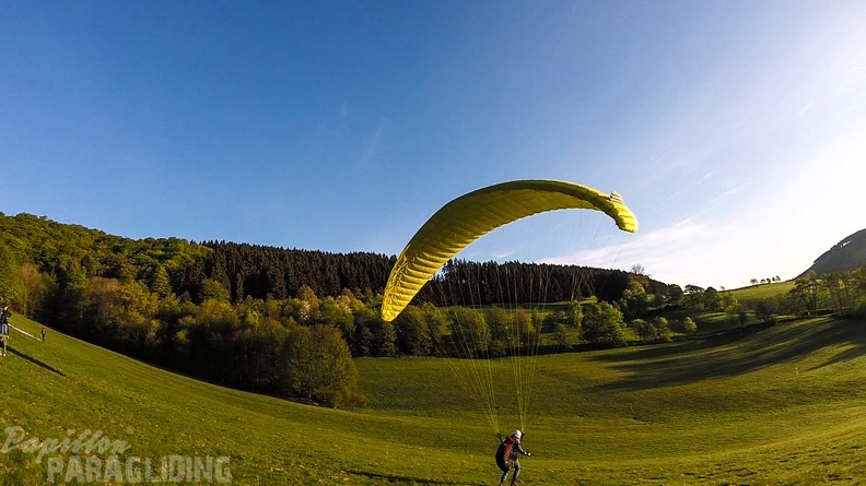 EK18.18_Paragliding-Sauerland-122.jpg