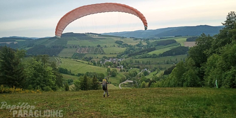 EK21.20-Papillon-Paragliding-194