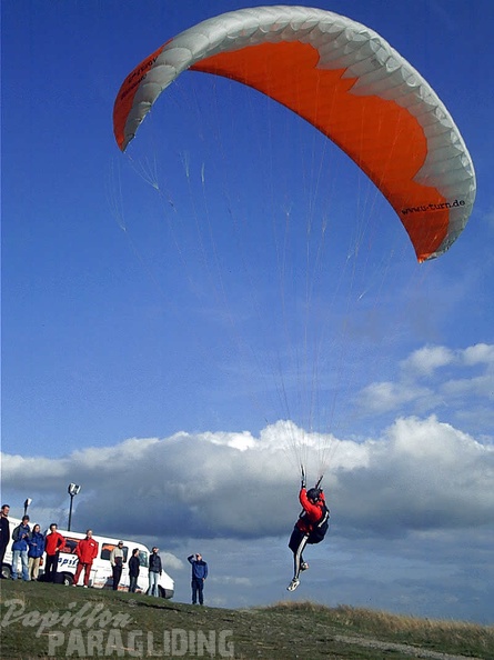 2005_K27.05_Wasserkuppe_Paragliding_001.jpg