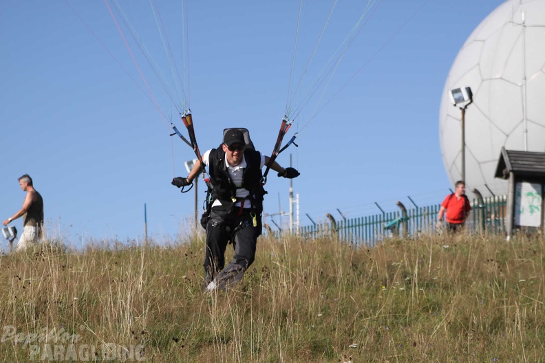 2009 RK32.09 Wasserkuppe Paragliding 038