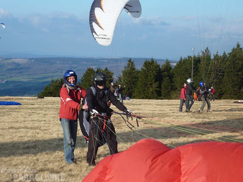 2010 Aprilfliegen Wasserkuppe Paragliding 027