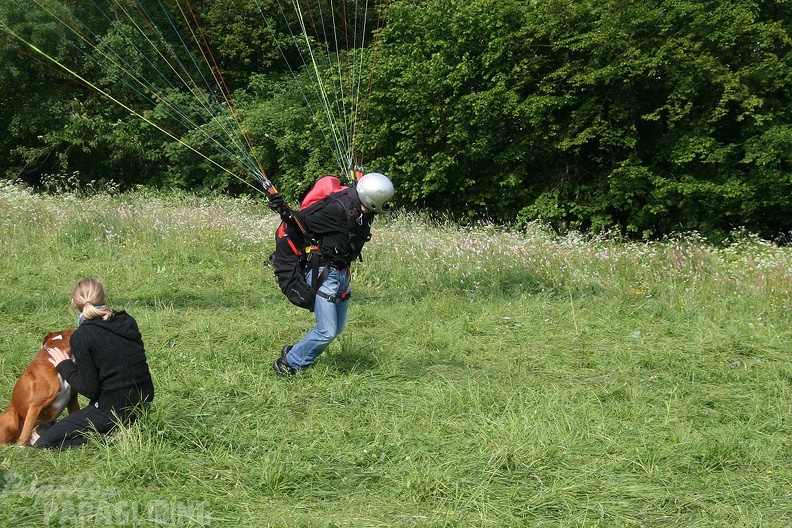 2010 RK24.10 Wasserkuppe Paragliding 092