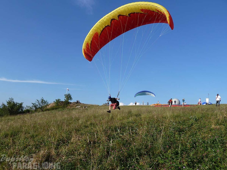 2010 RK28.10 Wasserkuppe Paragliding 043