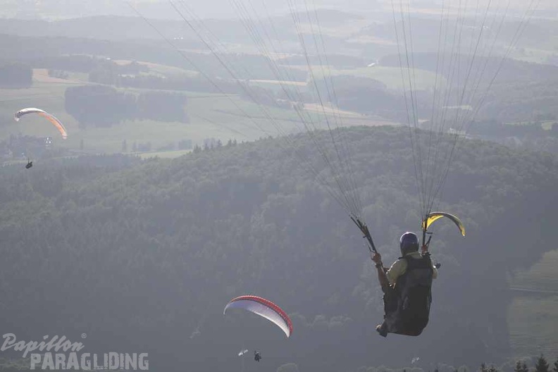 2010 RK28.10 Wasserkuppe Paragliding 165