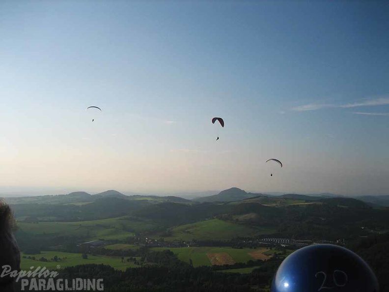 2010 RK31.10 Wasserkuppe Paragliding 011