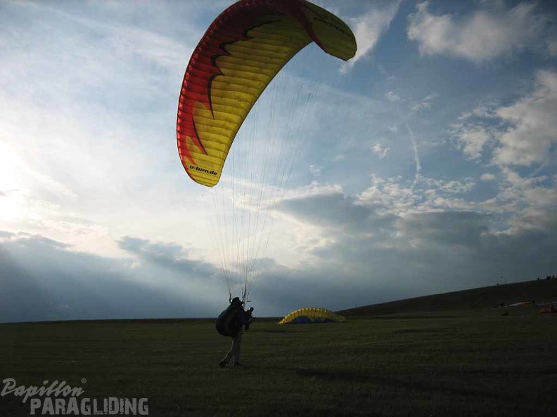 2010_RK31.10_Wasserkuppe_Paragliding_032.jpg