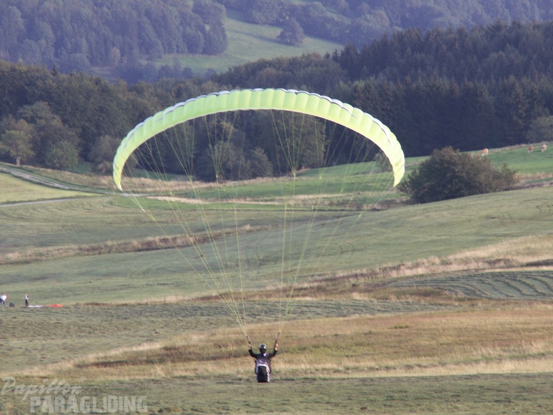 2011_RK35.11_Paragliding_Wasserkuppe_005.jpg