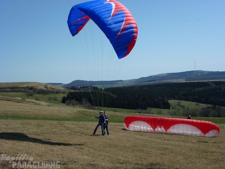 2012_RS18.12_Paragliding_Schnupperkurs_016.jpg