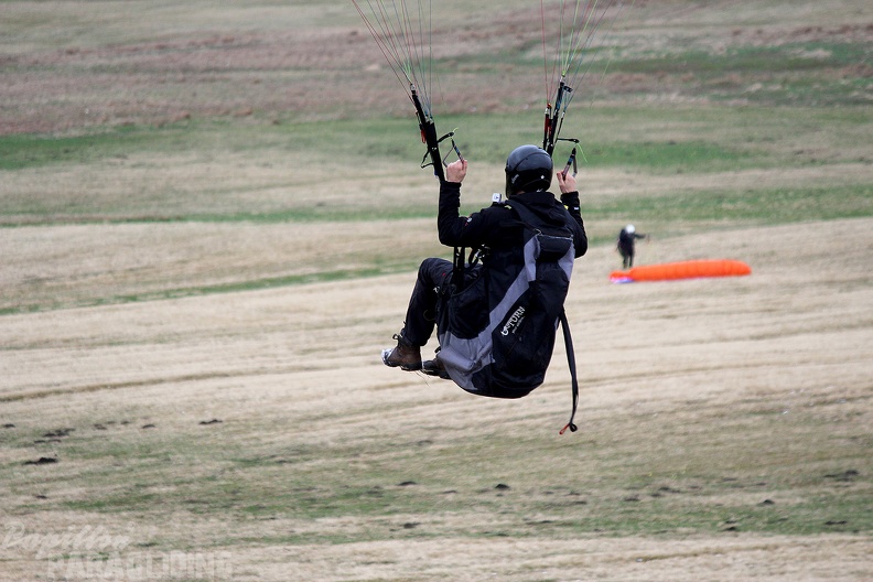 2013 RK18.13 1 Paragliding Wasserkuppe 008