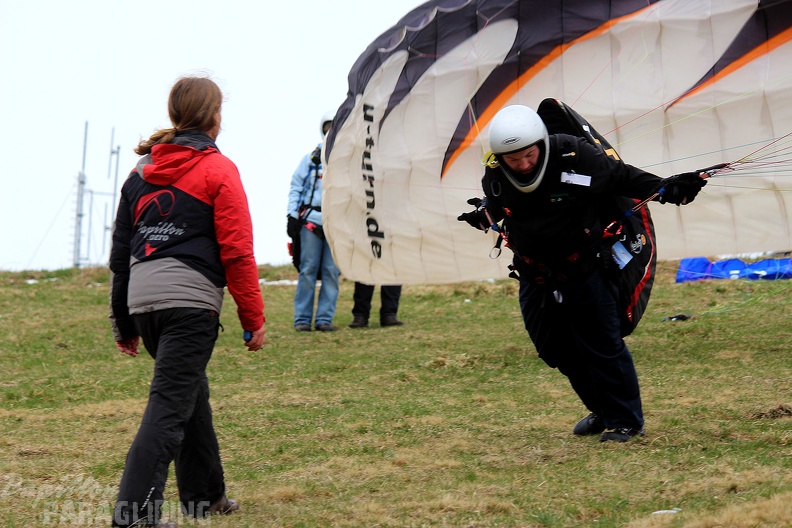 2013 RK18.13 1 Paragliding Wasserkuppe 011