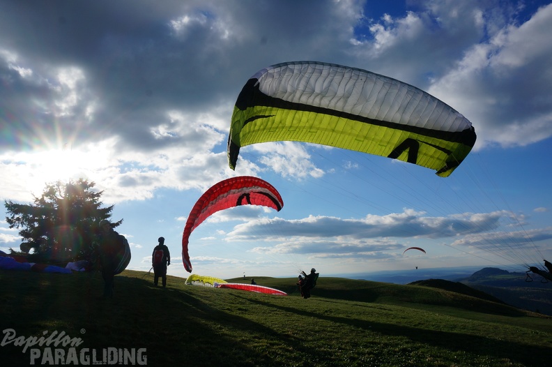 2014_RFB_April_Wasserkuppe_Paragliding_005.jpg