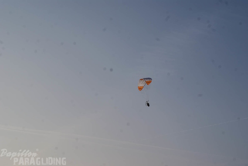 RK13 15 Paragliding 02-8