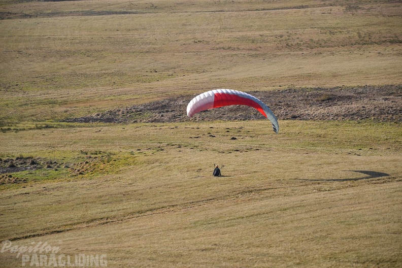 rk53.15-paragliding-150.jpg