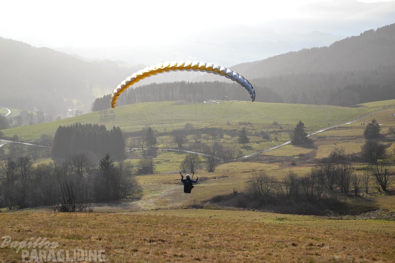 rk53.15-paragliding-154