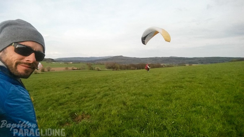 RK18.16 Paragliding-108
