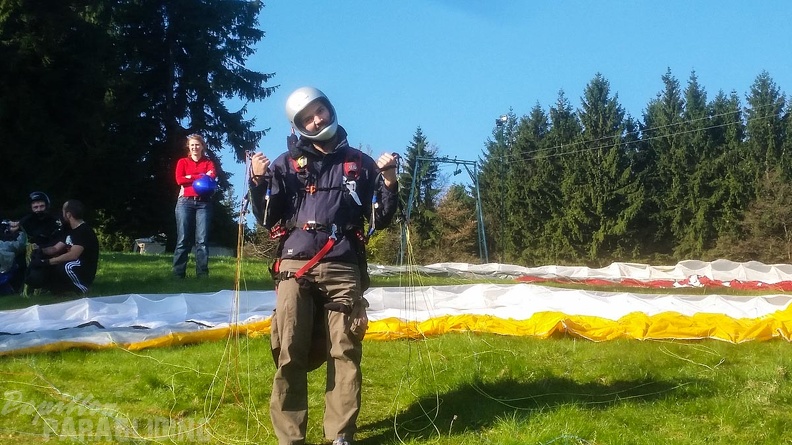 RK18.16 Paragliding-110