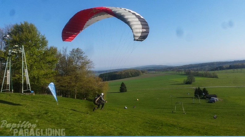 RK18.16 Paragliding-117