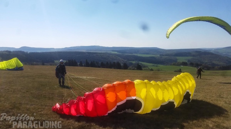 RK18.16 Paragliding-221