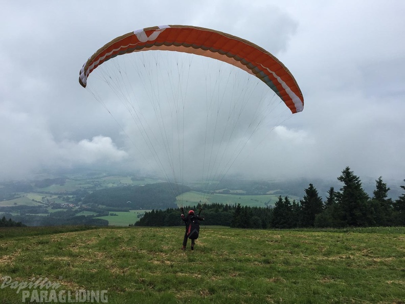 RK26.16_Paragliding-1145.jpg