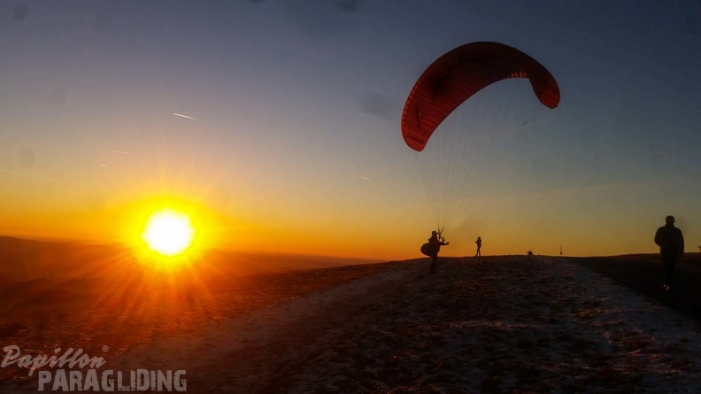 RK1.17_Winter-Paragliding-148.jpg