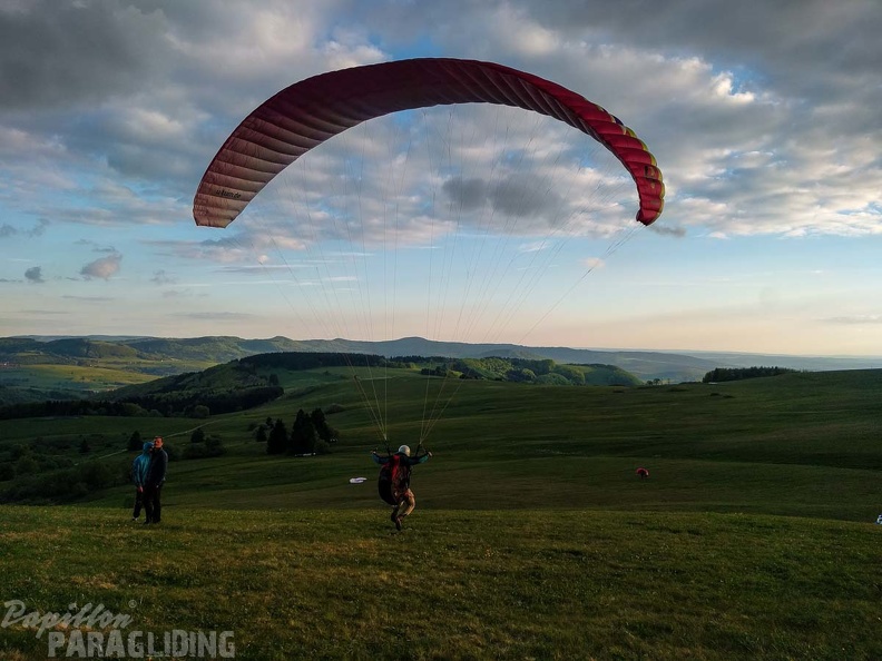 RK21.17 Paragliding-144