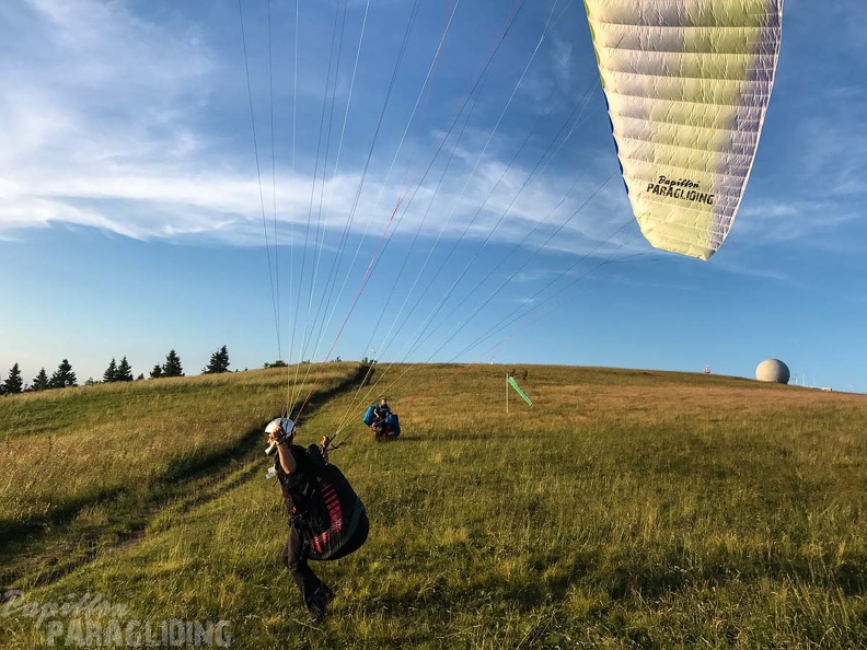 RK26.17 Paragliding-158