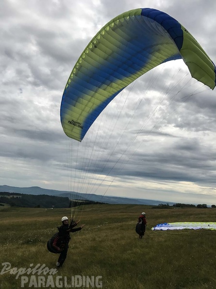 RK26.17 Paragliding-187