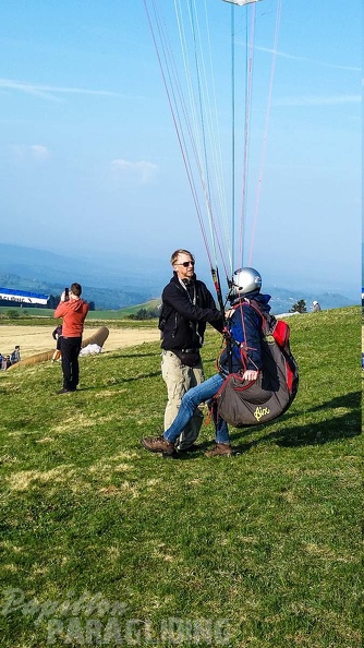 RK17.18 Paragliding-215