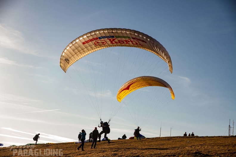 RS15.18_Suedhang_Paragliding-Wasserkuppe-847.jpg