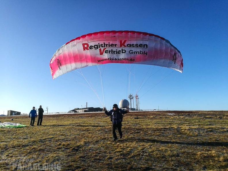 RS5.18 Paragliding-101