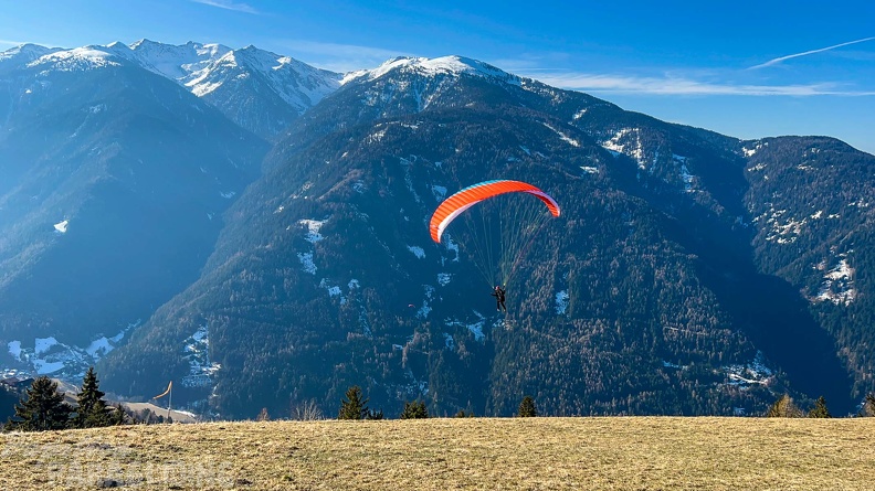 dh11.22-luesen-paragliding-113.jpg