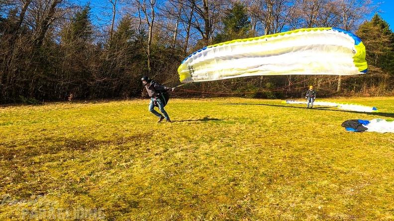 ek16.22-sauerland-paragliding-132.jpg