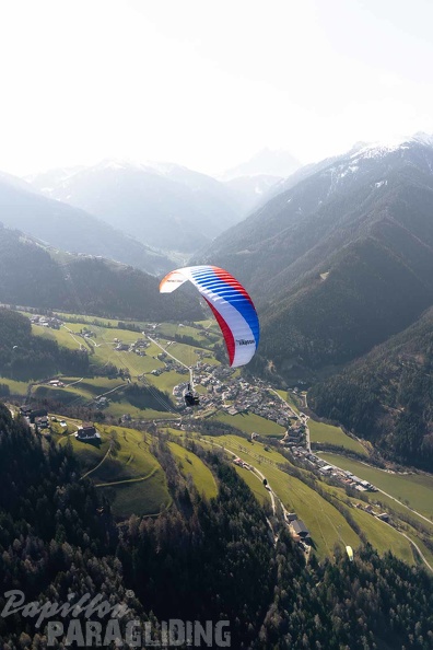 DH14.23-Luesen-Paragliding-114
