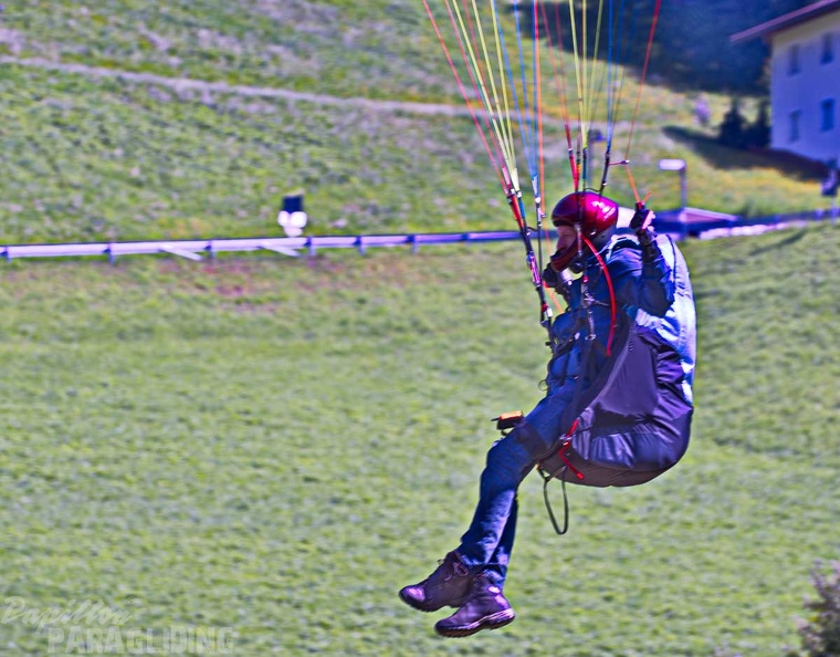 dh32.23-luesen-paragliding-231