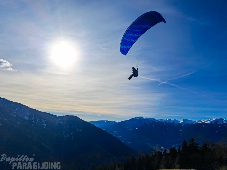 D7.24-luesen-paragliding-112