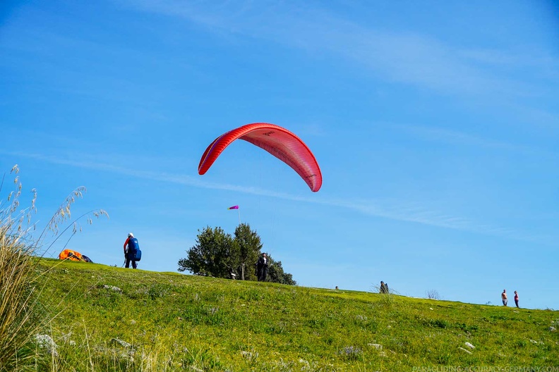 fno42.24-norma-italien-paragliding-157